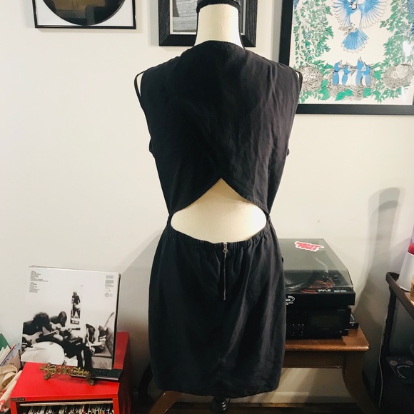 Backless Zipped Skirt Dress🖤 - Picture 6 of 8